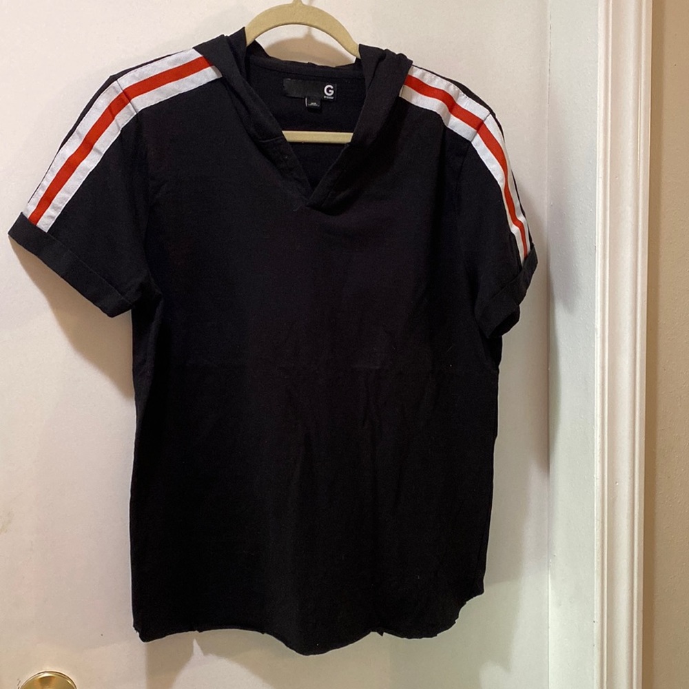 Guess hooded t-shirt size M